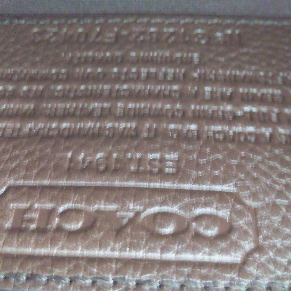 SADDLE  BAG  STYLE   COACH. - Picture 2 of 12